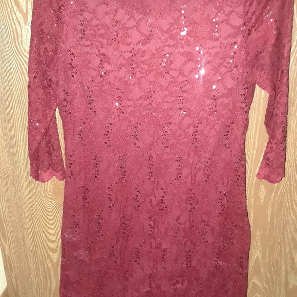 Dress - Picture 2 of 2